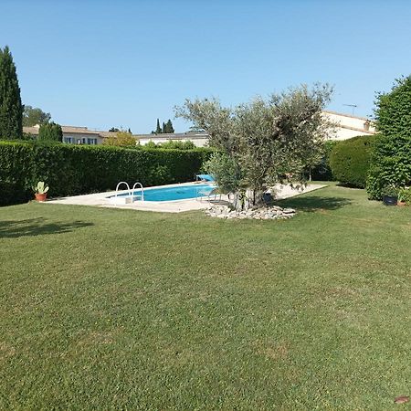 Chambre D'Hote Au Coeur Des Alpilles Mouries Esterno foto